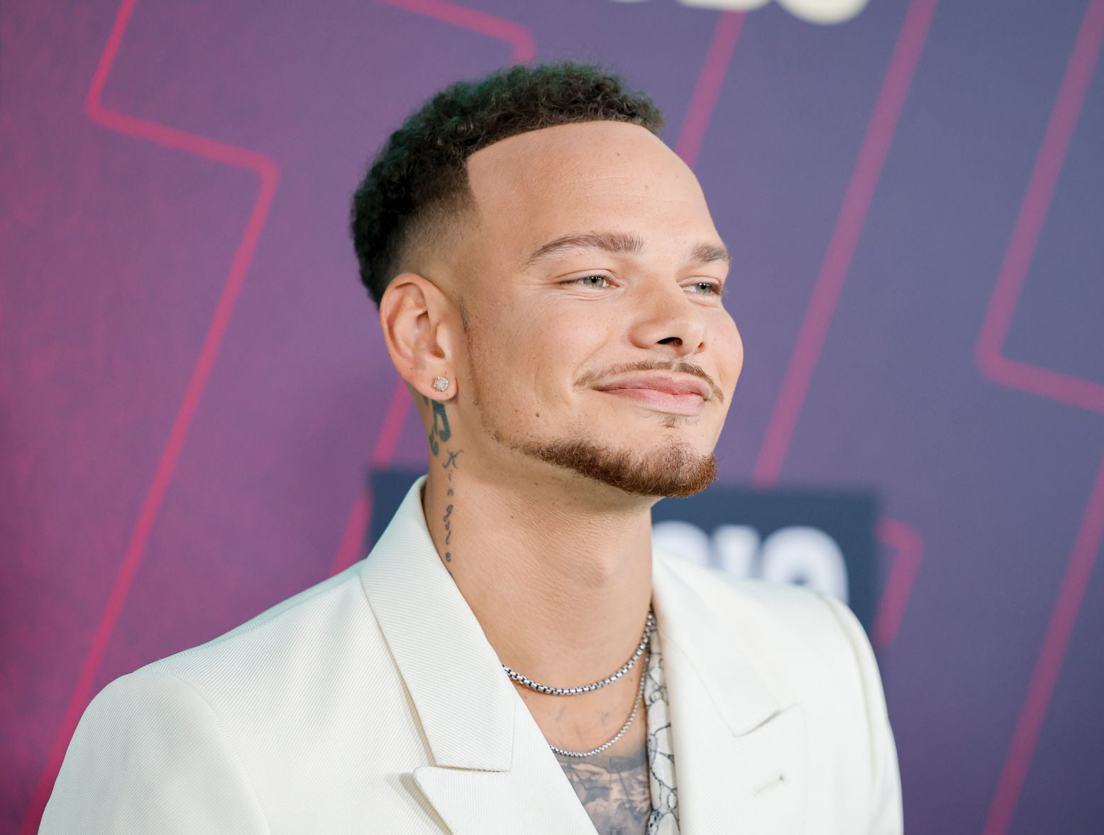 Kane Brown Reveals His Dream Acting Role - Backstage Country