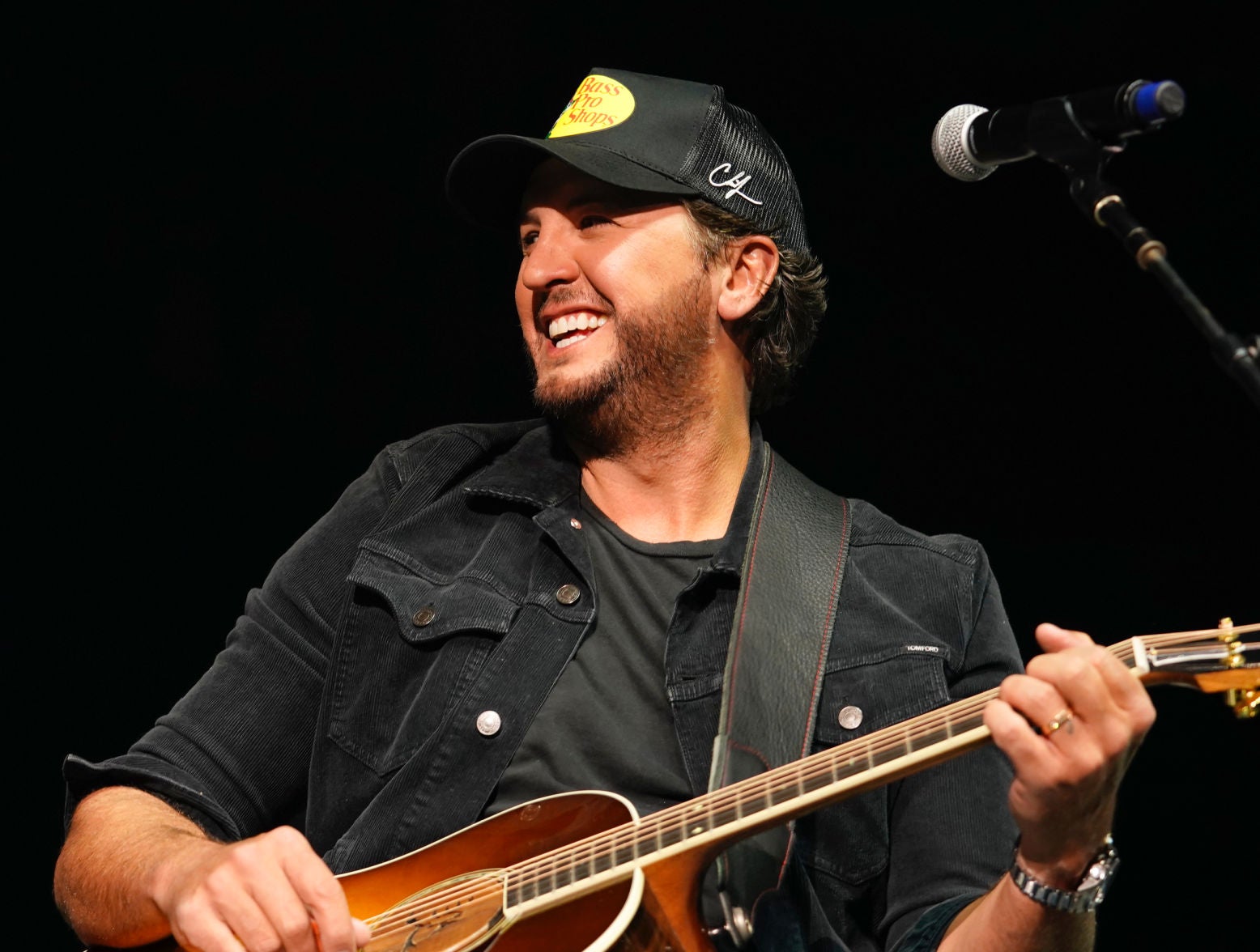 Luke Bryan: Getting Into His Country Boy Mind - 1